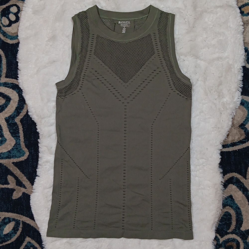 Athleta oxygen olive green athletic tank top womens sz small